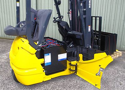 Аккумуляторы для погрузчика komatsu